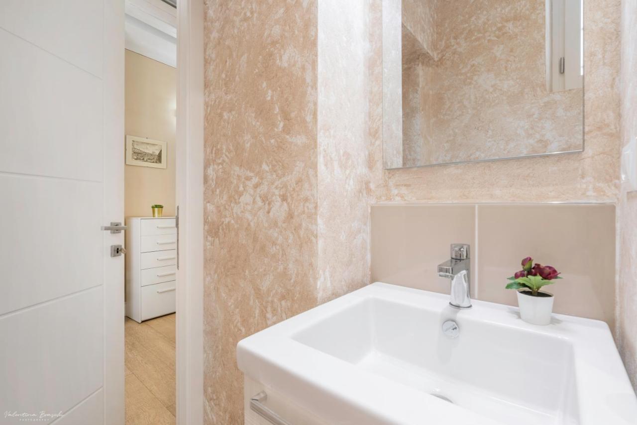 Wine Apartments Florence Barolo المظهر الخارجي الصورة