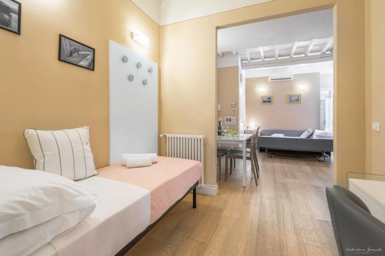 Wine Apartments Florence Barolo المظهر الخارجي الصورة